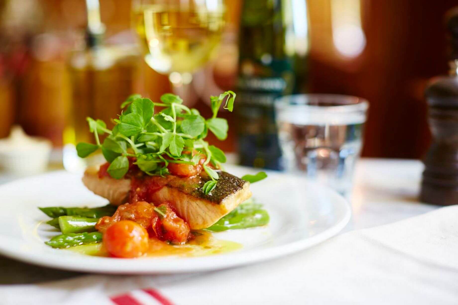 Pre-show dinner package — Dreamboys